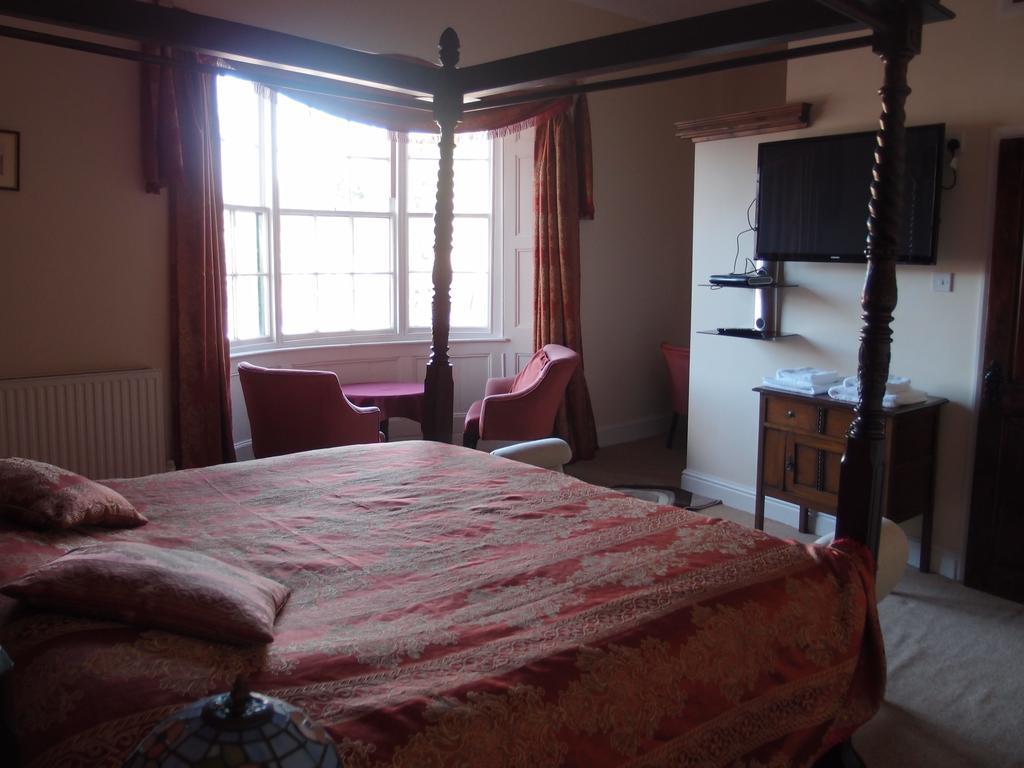 Royal Britannia Hotel Ilfracombe Room photo
